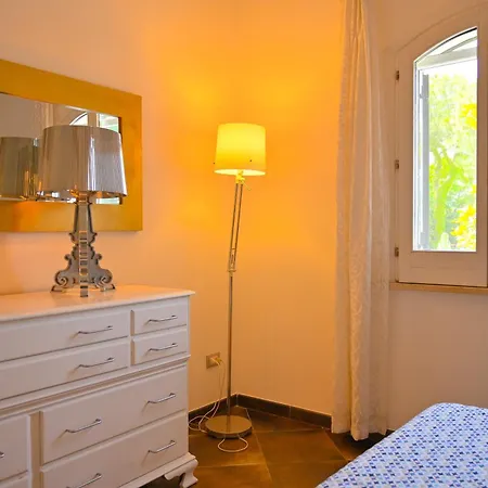 Verbena 19 公寓 伊斯基亚